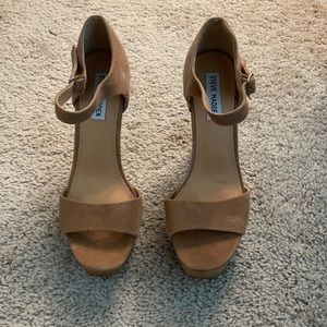 Tan Steve Madden heels